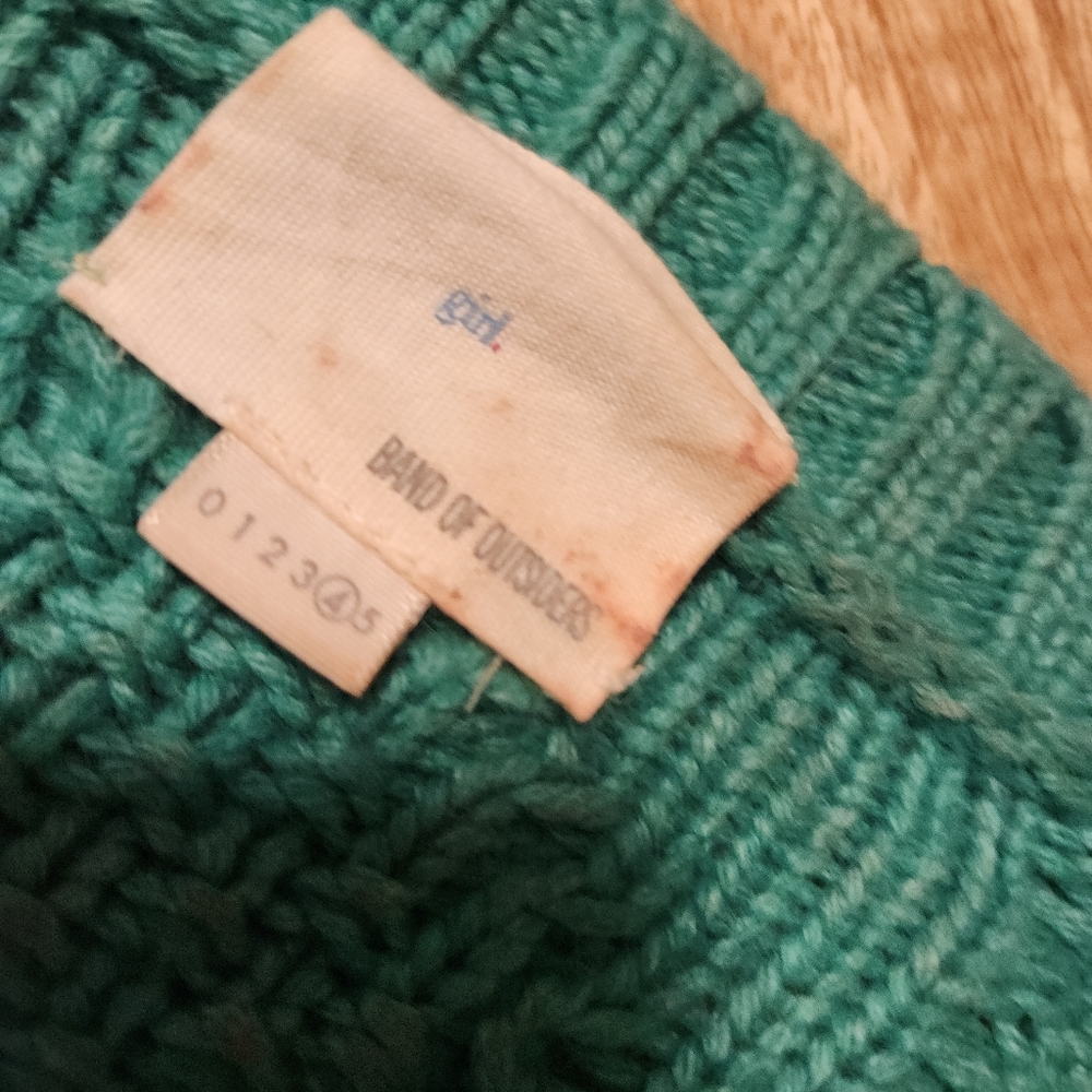 Sweater - Picture 4 of 5